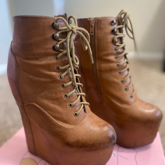 Jeffrey Campbell damsel styled boot in brown - Picture 2 of 6